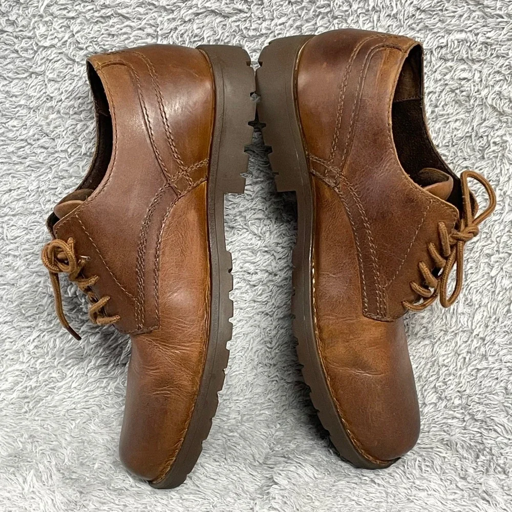 Born Mens Comfort Oxford Shoes 8.5M Brown Leather Lace Up Lug Sole